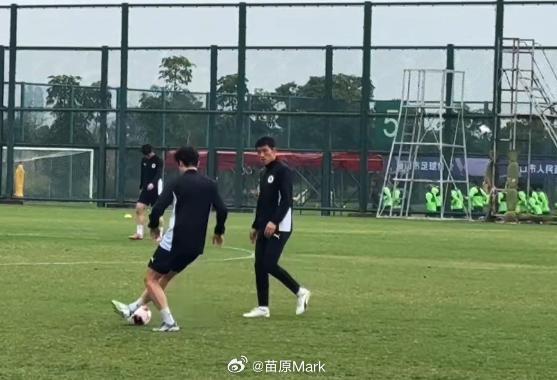 开云体育官网-苗原：不懂国安为何坚持外援中卫，带球迷回工体应该买中前场