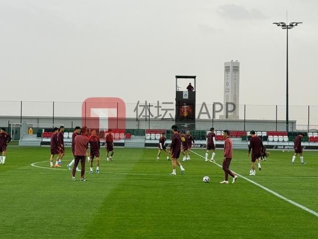 马德兴：国足西亚营地偏僻利于备战；国脚称热身莫斯科斯巴达效果好